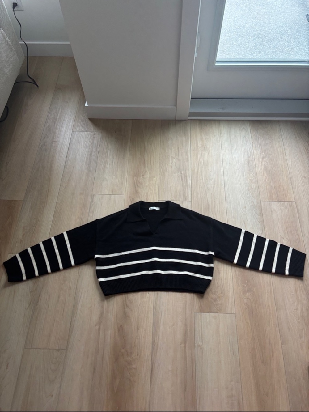 OAK + FORT cropped collared sweater